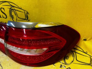 KOMPLET LAMP LAMPA LAMPY TYŁ PRAWE PRAWY MERCEDES E-KLASA W213 KOMBI EUROPA
