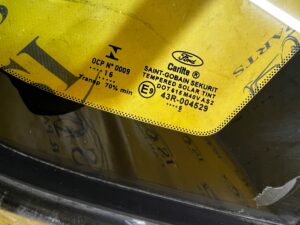 SZYBA KAROSERYJNA BŁOTNIKA TYŁ PRAWY PRAWA FORD FUSION LIFT USA 2016R