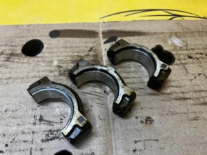 KOMPLET MOCOWANIA WAŁKA ROZRZĄDU RENAULT 0.9 TCE H4BB408