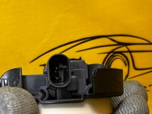 KOMPLET CZUJNIKÓW UDERZENIOWYCH CZUJNIK AUDI A8 D5