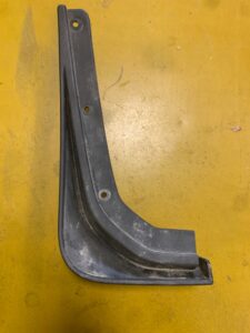 CHLAPACZ NADOLE PRAWY TYŁ KIA SORENTO III LIFT