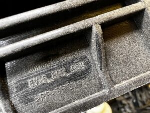 ŚLIZG UCHWYT MOCOWANIE ZDERZAKA PRAWY TYŁ AUDI A4 B9