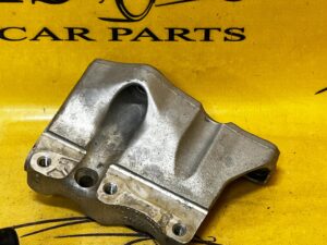 ŁAPA MOCOWANIE UCHWYT SILNIKA BMW F40 F48 B38