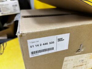 KOMPLET FOLIA OCHRONNA BOCZNYCH PROGÓW LEWA PRAWA BMW 5 G30 G31 NOWA OEM