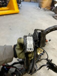 WIĄZKA OKABLOWANIE SILNIKA DACIA SANDERO III 1.0 TCE LPG 2024R LIFT