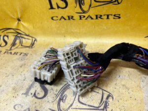 KOMPLET MODUŁ GNIAZDO BEZPIECZNIKÓW RANGE ROVER EVOQUE L538