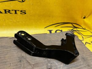 WSPORNIK MOCOWANIE SANEK BELKI PRZÓD PRAWY PRAWE AUDI A8 D4 4H