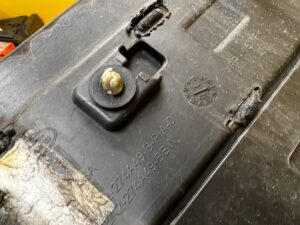 KOMPLET LISTWY LISTWA DRZWI PRZÓD TYŁ RANGE ROVER VELAR L560 R-DYNAMIC