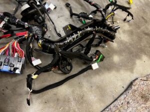 WIĄZKA INSTALACJA WNĘTRZA KABINY DACIA SANDERO III 1.0 TCE AUTOMAT