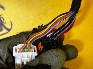 LEWE LUSTERKO PEUGEOT 3008 II 5008 II 9+8 17 PIN