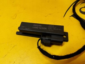 STEROWNIK MODUŁ ANTENY WIĄZKA ZDERZAKA TYŁ TYLNEGO RANGE ROVER VELAR L560
