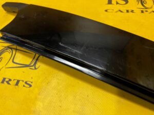 LISTWA OSŁONA SZYBY SŁUPKA B DRZWI TYŁ PRAWY MINI COUNTRYMAN R60