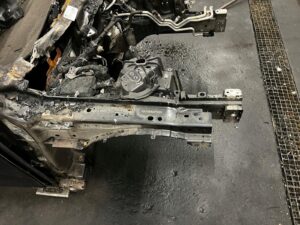 PRAWY PRZÓD ĆWIARTKA PODŁUŻNICA FARTUCH PRÓG RANGE ROVER VELAR L560