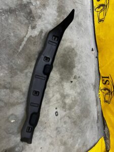 OSŁONA WYGŁUSZENIE BŁOTNIKA PRZÓD LEWY LEWA BMW 5 G30 G31 M5 F90