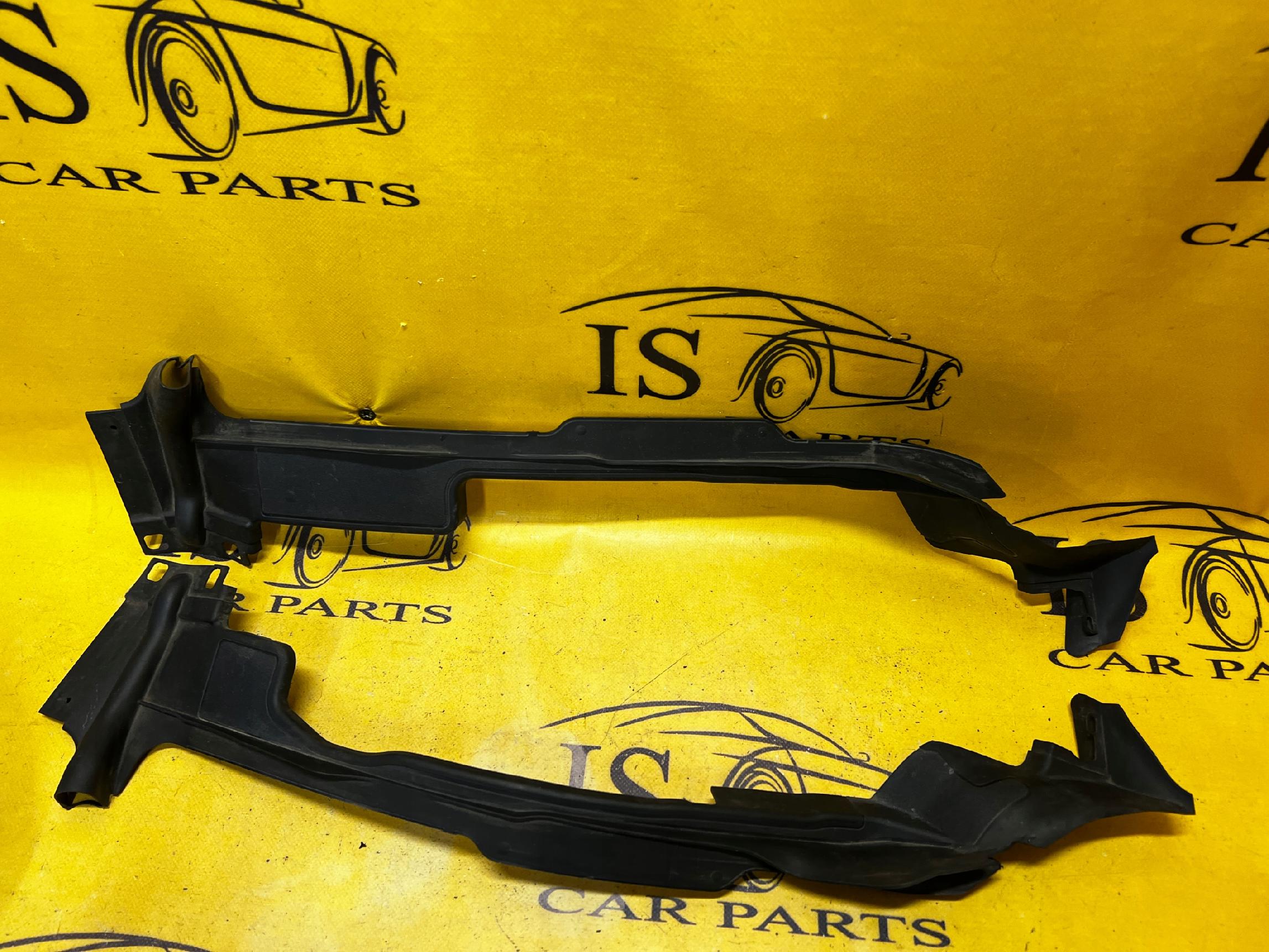 OSŁONA BŁOTNIKA PLASTIK PRZÓD LEWY AUDI A8 D5 4N