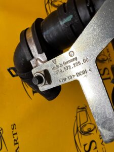 POMPA PRZEWÓD WĄŻ RURA WODY PORSCHE PANAMERA 970 I LIFT 3.0 D