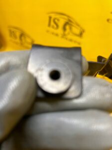 WSPORNIK UCHWYT MOCOWANIE BLASZKA BMW 5 G30