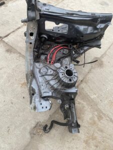 ĆWIARTKA PRAWY PRZÓD PODŁUŻNICA FARTUCH PRÓG SŁUPEK MERCEDES BENZ CLS W257