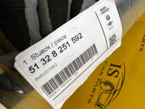 LISTWA USZCZELKA USZCZELNIAJĄCA DRZWI PRZÓD PRAWY PRAWYCH BMW X5 E53 NOWA