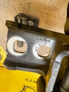 KOMPLET ZAWIASY DRZWI PRZÓD PRZEDNIE LEWY LEWE RENAULT ZOE I Z.E.