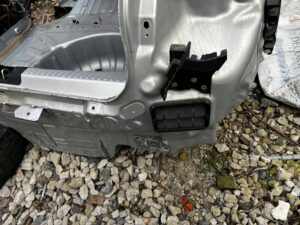 ĆWIARTKA WANNA PAS TYLNY BIAŁY 369 DACIA SANDERO 2023 III 3