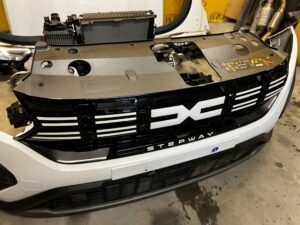 KOMPLET PRZÓD ZDERZAK MASKA LAMPY DACIA SANDERO STEPWAY III 369 1.0 TCE 23R