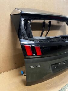KLAPA TYLNA TYŁ ŚWIATŁA PEUGEOT 3008 II P84 EKL