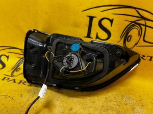 PRAWA LAMPA TYŁ W KLAPE FORD KUGA MK3 ESCAPE MK4