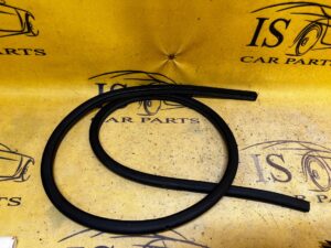 USZCZELKA DOLNA DRZWI PRZÓD PRAWY TESLA MODEL 3 PRZEDLIFT