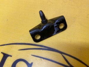 RYGIEL ZAMKA DRZWI ŁADOWNI TYŁ VW CRAFTER II MAN