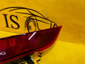 LAMPA PRZECIWMGIELNA ODBLASK TYŁ LEWY LAND ROVER DISCOVERY 5 V L462