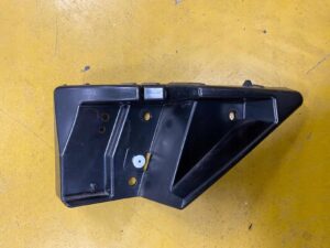 MOCOWANIE ŚLIZG ZDERZAKA PRAWY TYŁ FORD S-MAX MK2