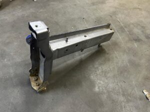 ĆWIARTKA PODŁUŻNICA PRZÓD PRZEDNIA PRAWY CITROEN C4 PICASSO II GRAND