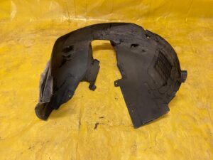 NADKOLE PRAWY TYŁ TYLNE ORYGINAŁ PEUGEOT 208 A9 5D