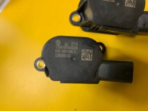 ZAWÓR ELEKTROMAGNETYCZNY WAŁKA ROZRZĄDU AUDI VW