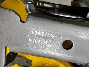 DŹWIGNIA HAMULCA RĘCZNEGO HAMULEC RĘCZNY DACIA DUSTER II 2