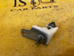 ZAWIAS DRZWI PRAWY PRZÓD DOLNY FORD KUGA MK3