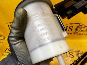 ZBIORNIK WSPOMAGANIA STELAŻ CZUJNIK JAGUAR XJ X351