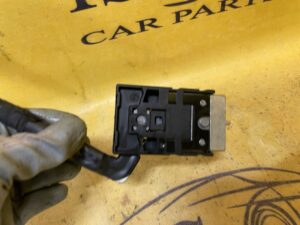 PRZEWÓD KLEMA PLUSOWA LAND ROVER L462 DISCOVERY V