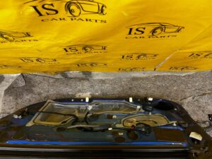 DRZWI PRAWA STRONA PRAWY PRZÓD FORD MUSTANG VI 2017R USA N6