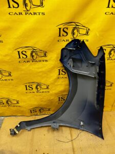 BŁOTNIK PRAWY PRZÓD KOLOR D42 DACIA SANDERO II 0.9 TCE