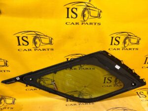 SZYBA KAROSERYJNA PRAWA ANTENA LR L462 DISCOVERY V