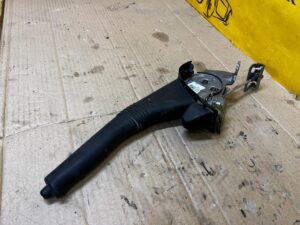 DŹWIGNIA HAMULCA RĘCZNEGO RĘCZNY DACIA DOKKER RENAULT EXPRESS II