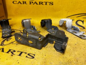 MOCOWANIE BŁOTNIKA PASA PRZÓD PRAWY RENAULT MEGANE IV TALISMAN ESPACE V