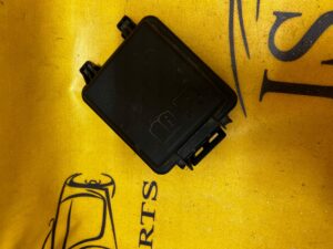 OSŁONA POKRYWA BEZPIECZNIKÓW LR DISCOVERY V L550 RANGE ROVER EVOQUE II L551