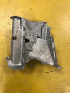 ŁAPA MOCOWANIE WSPORNIK RENAULT DACIA 0.9 TCE