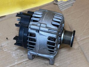 ALTERNATOR KOMPLETNY RENAULT SCENIC IV 1.2 TCE