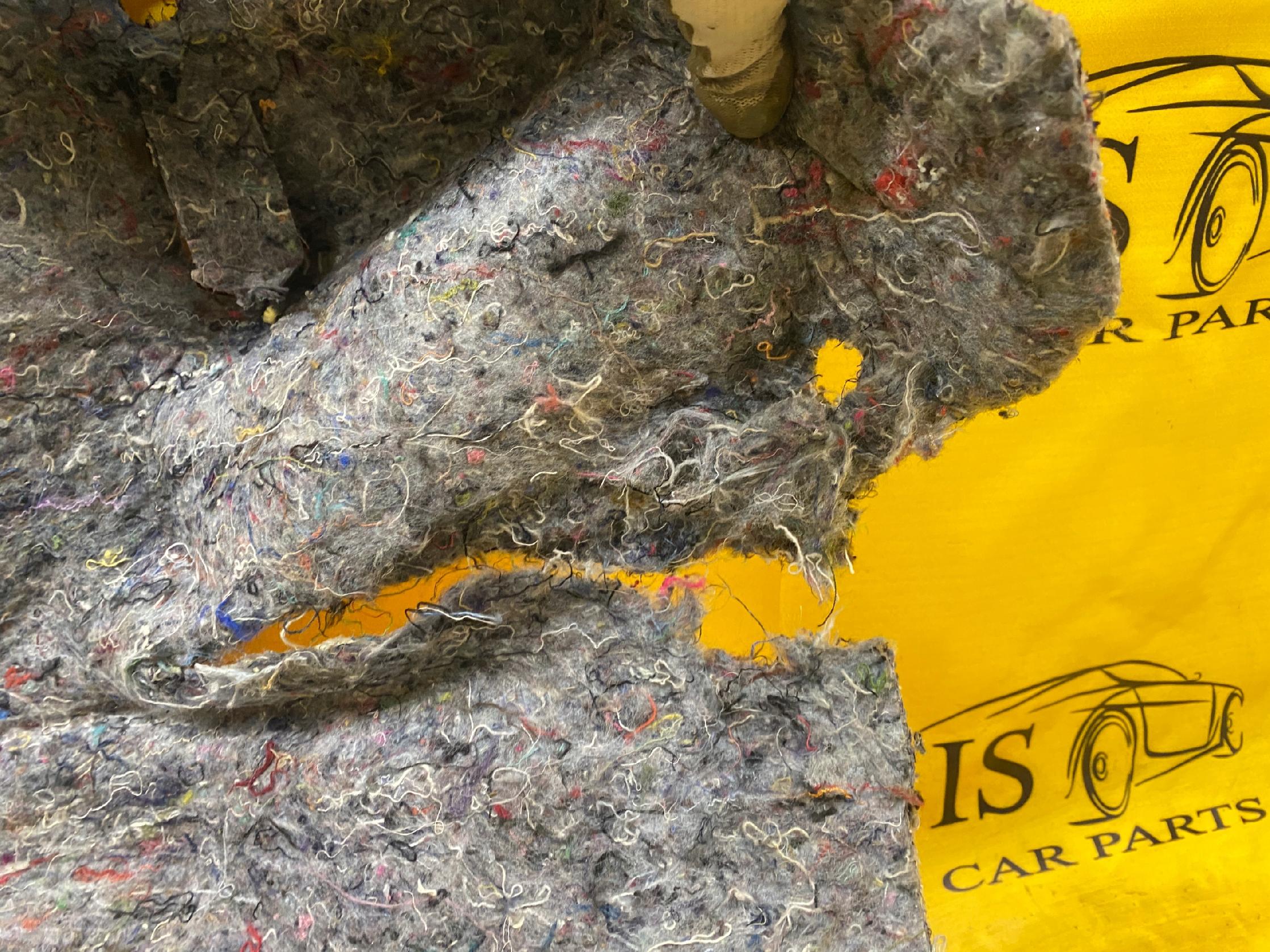 WYGŁUSZENIE ŚCIANY GRODZIOWEJ RENAULT MEGANE IV