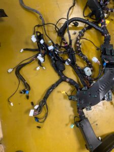 WIĄZKA INSTALACJA BEZPIECZNIKI INFINITI Q30 1.5 D