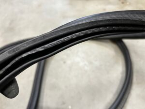 USZCZELKA KLAPY BAGAŻNIKA TYŁ RANGE ROVER VELAR L560